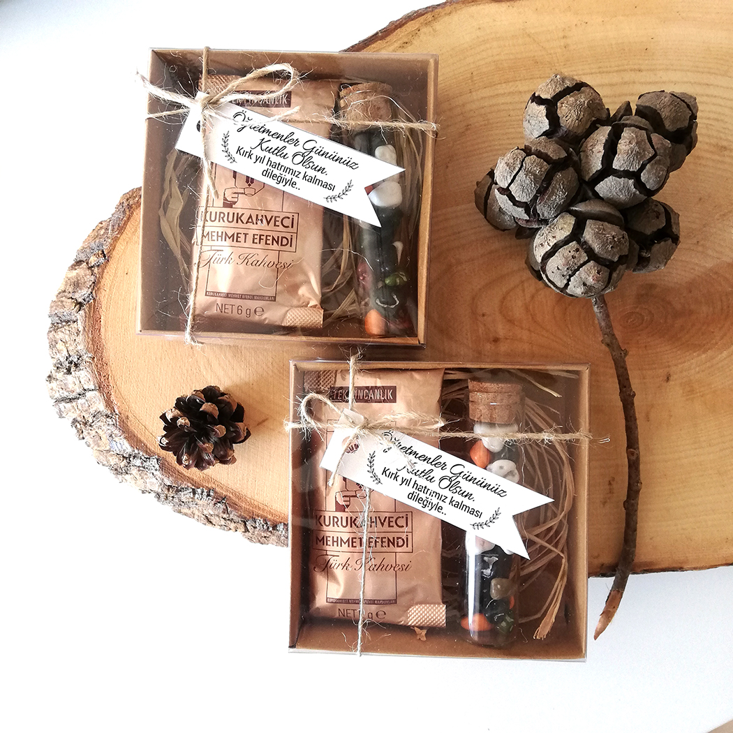 ÖĞRETMENLER GÜNÜ HEDİYESİ KUPA BARDAK ANAHTARLIK ÇİKOLATA KALEM SINIF HEDİYESİ ÖĞRETMEN 24 KASIM