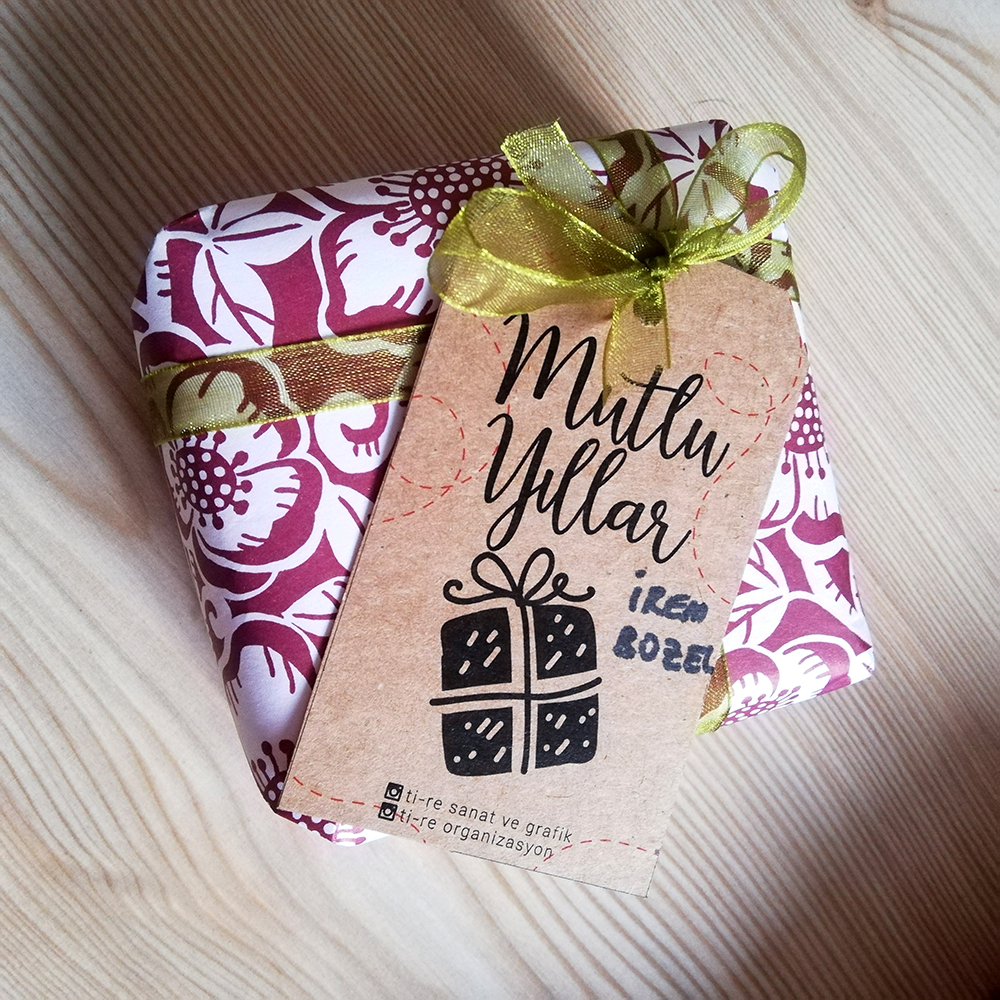 YENİ YIL HEDİYESİ CHRISTMAS GIFT YILBAŞI HEDİYE PROMOSYON BARDAK ÇİKOLATA KAHVE SÜS ÇAM AĞACI TOHUMLU KALEM