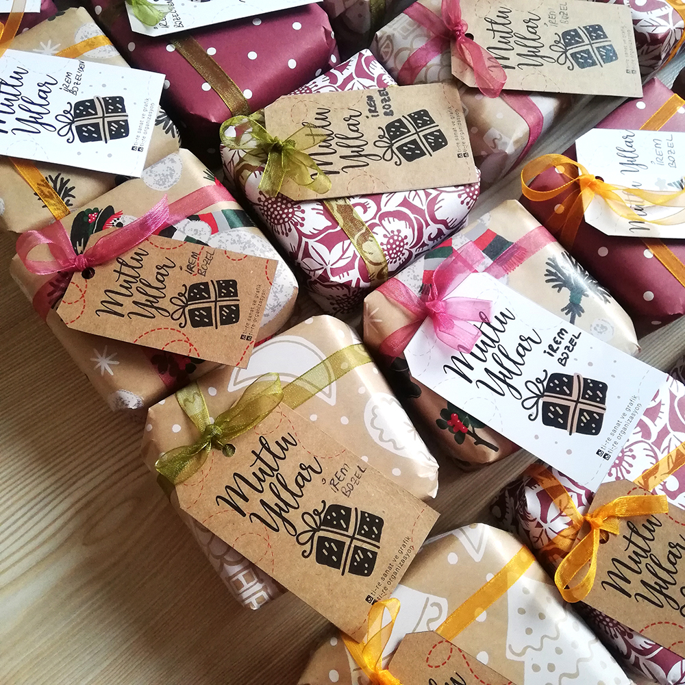 YENİ YIL HEDİYESİ CHRISTMAS GIFT YILBAŞI HEDİYE PROMOSYON BARDAK ÇİKOLATA KAHVE SÜS ÇAM AĞACI TOHUMLU KALEM