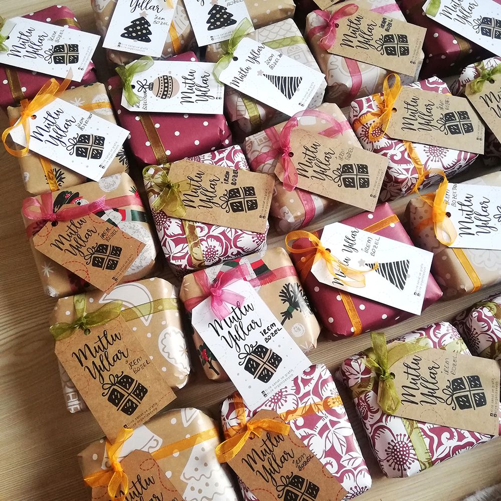 YENİ YIL HEDİYESİ CHRISTMAS GIFT YILBAŞI HEDİYE PROMOSYON BARDAK ÇİKOLATA KAHVE SÜS ÇAM AĞACI TOHUMLU KALEM